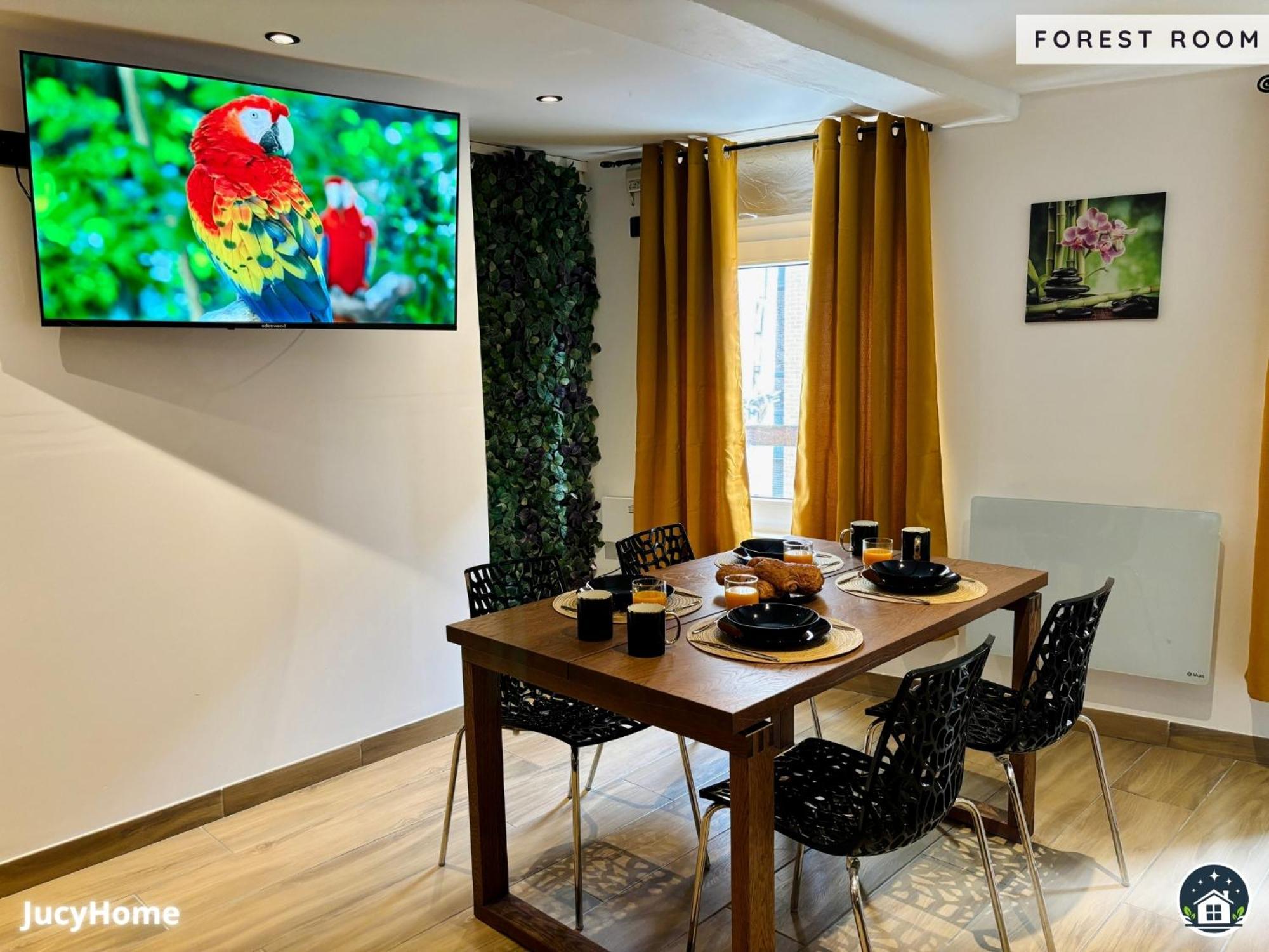 Forest فالنسيان المظهر الخارجي الصورة
